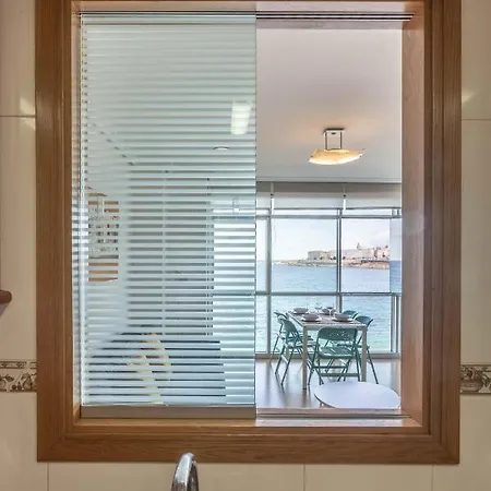 Alocea شقة آكورونيا